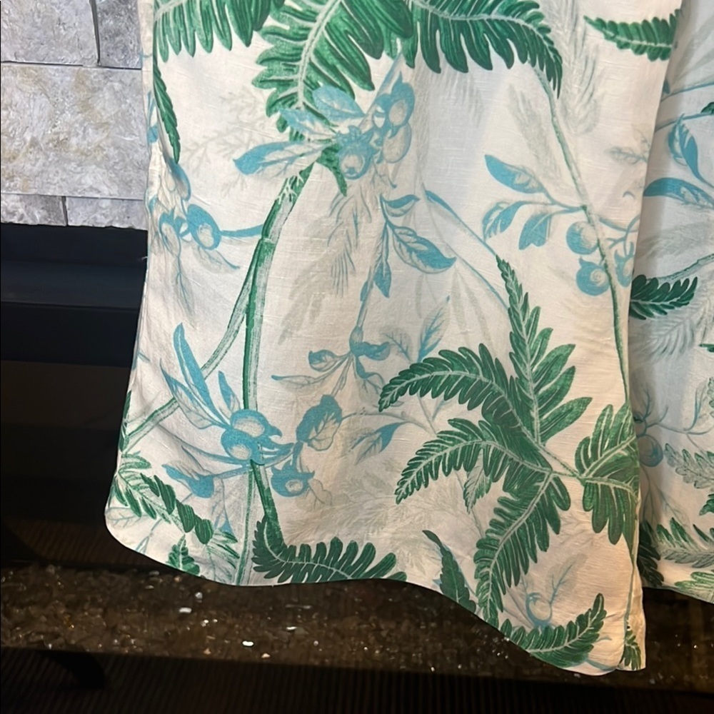 H&M Teal and Beige Linen Blend Shorts size Medium - Picture 5 of 9